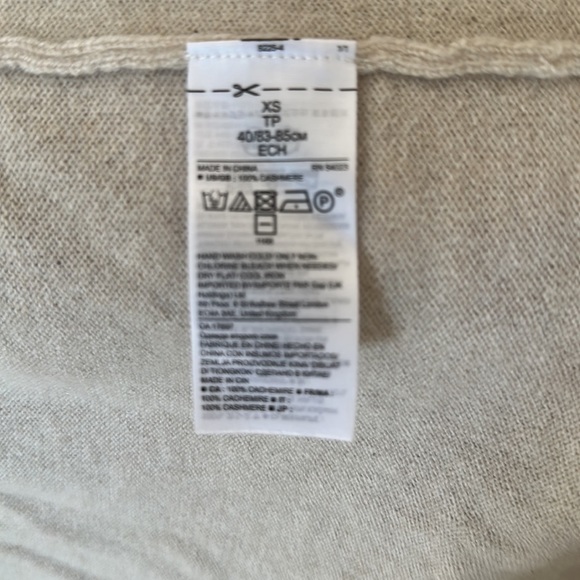 Cashmere cream colored banana republic duster - Picture 6 of 6